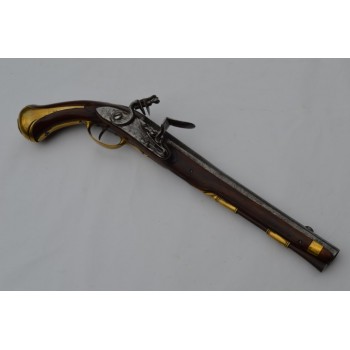 PISTOLET DE CAVALERIE réglo Modèle 1733 signé Pierre Girard - Fr Ancienne Monarchie