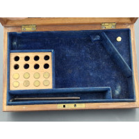 Armes de Poing REVOLVER COLT LIGHTNING MODÈLE 1877 SHERIFF 3.5 Pouces Calibre 38 Long Colt ETCHED PANEL EN COFFRET  - US XIXè PA