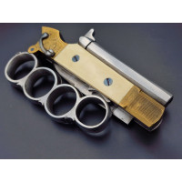 Armes de Poing COUTEAU PISTOLET COUP DE POING AMÉRICAIN SYSTÈME À PERCUSSION CALIBRE 8MM SIGNÉ ARNOULD À NAMUR vers 1850 - BELGI