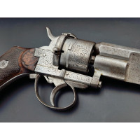 Armes de Poing REVOLVER SYSTEME DUMONTHIER COMBINE A FORTE LAME FORGEE MODELE LEFAUCHEUX 1858 CALIBRE 9MM A BROCHE VERS 1860 - F