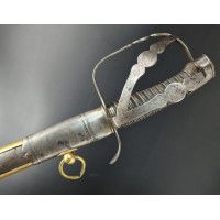 Armes Blanches RARE SABRE D'OFFICIER SUPERIEUR DU 2è REGIMENT DE CHASSEUR A CHEVAL - FRANCE PREMIER EMPIRE {PRODUCT_REFERENCE} -