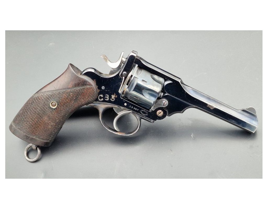 REVOLVER WEBLEY ET SCOTT CALIBRE 38 MODELE MARK III WEBLEY PATENT 1...