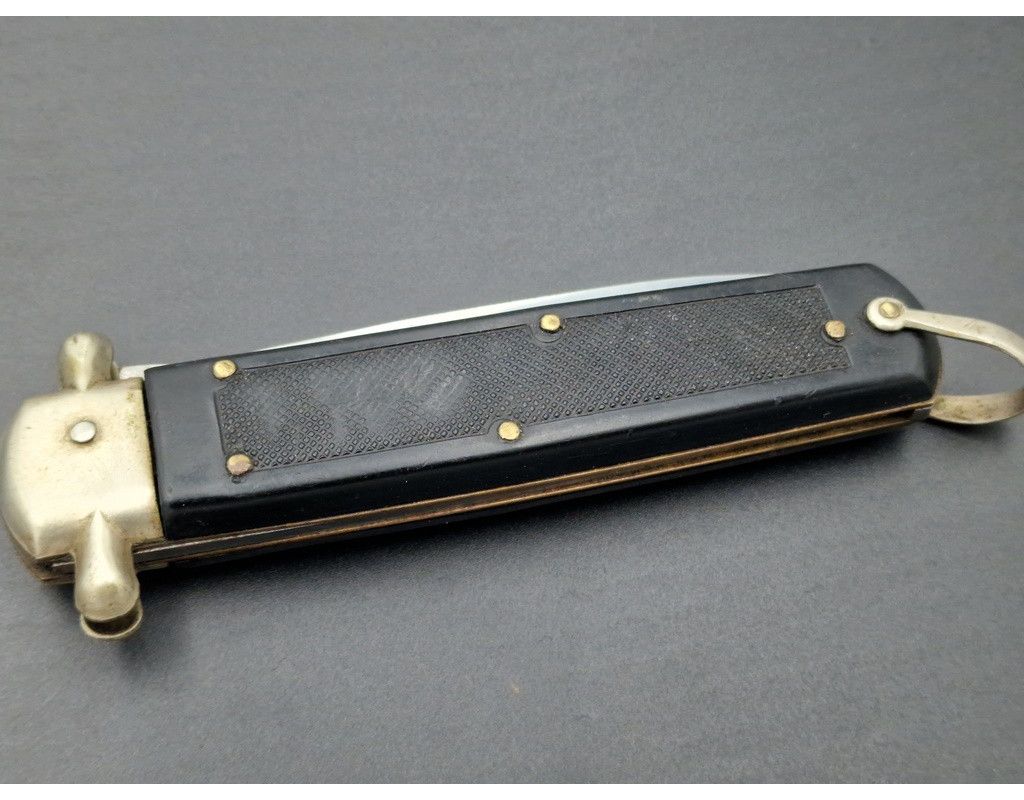 Couteau automatique manche synthétique Nacré et d'une lame de 9 cm