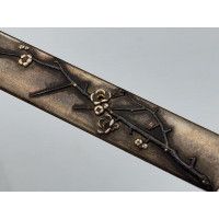 Art du Japon KOZUKA SHIBUICHI BRANCHE FLEURS CERISIER MANCHE COUTEAU SABRE JAPONAIS TANTO WAKIZASHI KATANA JAPON PERIODE EDO {PR