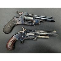 Armes de Poing COFFRET DEUX REVOLVERS   CLAUDIN A PARIS  38 BLD DES ITALIENS    CALIBRE 32RF  RIMFIRE  S&W  -  FRANCE XIXè {PROD