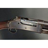 Armes Longues FUSIL WINCHESTER A POMPE SHOOTGUN MODELE 1893 de 1895  POUDRE NOIRE CALIBRE 12/65 ou 67 - USA XIXè {PRODUCT_REFERE