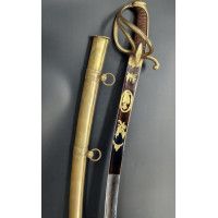 Catalogue Magasin SABRE HUSSARDS ECLAIREURS DE LA JEUNE GARDE ESCADRONS DES CHASSEURS A CHEVAL DE LA GARDE IMPERIALE - FRANCE PR