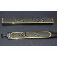 Art Japon KOGAI et KOZUKA FUTAKOROMONO SHISHI en SHAKUDO et OR SIGNATURE GOTO MITSUOKI 1725 - 1776  JAPON EDO {PRODUCT_REFERENCE