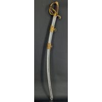 Catalogue Magasin SABRE D'OFFICIER SUPERIEUR DE CAVALERIE LEGERE SUPERBE LAME DAMAS DOUBLE FACE VERS 1815 - FRANCE RESTAURATION 