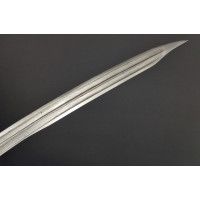 Catalogue Magasin SABRE D'OFFICIER SUPERIEUR DE CAVALERIE LEGERE SUPERBE LAME DAMAS DOUBLE FACE VERS 1815 - FRANCE RESTAURATION 