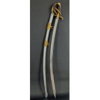 Catalogue Magasin SABRE D'OFFICIER SUPERIEUR DE CAVALERIE LEGERE SUPERBE LAME DAMAS DOUBLE FACE VERS 1815 - FRANCE RESTAURATION 