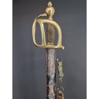 Armes Blanches RARE FORTE ÉPÉE DE CAVALERIE MODÈLE RÉGLEMENTAIRE 1767 DUC CHOISEUL - FRANCE LOUIS XV 45 - 7