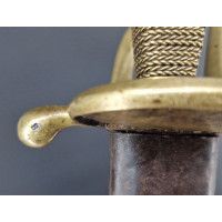 Armes Blanches RARE FORTE ÉPÉE DE CAVALERIE MODÈLE RÉGLEMENTAIRE 1767 DUC CHOISEUL - FRANCE LOUIS XV 45 - 15