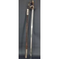 Armes Blanches SABRE A FLEURON DE GROSSE CAVALERIE DRAGONS MODELE 1779 Mre ROYALE DU KLINGENTHAL 1791 - FRANCE Ancien Régime {PR