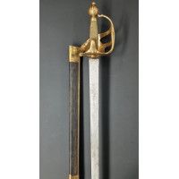 Armes Blanches FORTE EPEE DU REGIMENT DE CARABINIERS DE Mr LE COMPTE DE PROVENCE MODELE 1758 - FRANCE ANCIENNE MONARCHIE {PRODUC