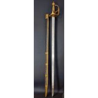 Armes Blanches FORTE EPEE DU REGIMENT DE CARABINIERS DE Mr LE COMPTE DE PROVENCE MODELE 1758 - FRANCE ANCIENNE MONARCHIE {PRODUC