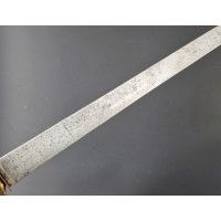 Armes Blanches FORTE EPEE DU REGIMENT DE CARABINIERS DE Mr LE COMPTE DE PROVENCE MODELE 1758 - FRANCE ANCIENNE MONARCHIE {PRODUC