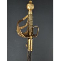 Armes Blanches FORTE EPEE DU REGIMENT DE CARABINIERS DE Mr LE COMPTE DE PROVENCE MODELE 1758 - FRANCE ANCIENNE MONARCHIE {PRODUC