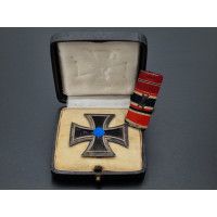 Militaria WW2 CROIX DE FER 1ER CLASSE 1939  EN ARGENT DANS SA BOITE - ALLEMAGNE SECONDE GUERRE MONDIALE {PRODUCT_REFERENCE} - 1