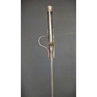 Armes Blanches LONG SABRE DE HUSSARD AILÉS HUNGROIS / POLONAIS EN SERVICE DE L'ARMÉE DU ROI LOUIS XIV 1700 / 1720 - FRANCE ANCIE