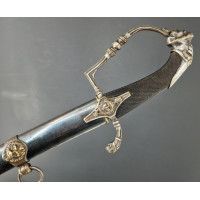 Armes Blanches SABRE D'OFFICER  DES CHASSEURS A CHEVAL ARGENTE  A LAME DAMAS & OR - FRANCE PREMIER EMPIRE {PRODUCT_REFERENCE} - 
