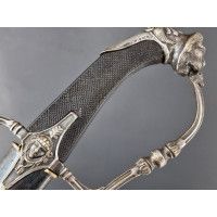Catalogue Magasin SABRE D'OFFICER  DES CHASSEURS A CHEVAL ARGENTE  A LAME DAMAS & OR - FRANCE PREMIER EMPIRE {PRODUCT_REFERENCE}
