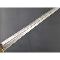 Armes Blanches EPEE D'OFFICIER DE FUSILIER D'INFANTERIE MODELE 1730 GRAVURE FLEUR DE LYS SOUS PONTAT - FRANCE ANCIENNE MONARCHIE