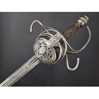 Catalogue Magasin LONGUE RAPIERE A LA PAPPENHEIM EPEE DE CAVALERIE ESPAGNOLE FIN XVIe DEBUT XVIIè GUERRE DE TRENTE ANS {PRODUCT_