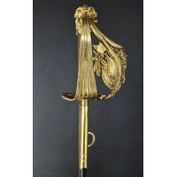 Catalogue Magasin SABRE OFFICIER D'ARTILLERIE A CHEVAL DES VOLONTAIRES NATIONAUX PETIT MONTMORENCY  - France MONARCHIE CONSTITUT