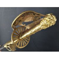 Catalogue Magasin SABRE OFFICIER D'ARTILLERIE A CHEVAL DES VOLONTAIRES NATIONAUX PETIT MONTMORENCY  - France MONARCHIE CONSTITUT
