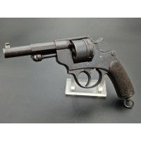Armes de Poing REVOLVER HENRY  MODELE 1884  TROUPE MARINE SUEDOISE 700 EXEMPALIRES FOURNI PAR HENRY ST ETIENNE -  SUEDE XIXè {PR