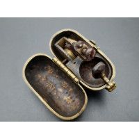 Art du Japon HIUCHIDOGU NETSUKE SENTOKU BRIQUET SAMOURAI TINDER BOX LIGHTER MATCHLOCK  JAPANESE EDO PERIOD {PRODUCT_REFERENCE} -