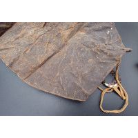 Militaria WW1 MASQUE DEMI CAGOULE ANTI GAZ  FABRICATION  DANS SA HOUSSE DE TRANSPORT - FRANCE PREMIERE GUERRE MONDIALE {PRODUCT_
