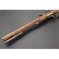 Armes de Poing LONG PISTOLET A SILEX EN FRUITIER DE PIERRE KLENKE DE CELLE A HANNOVRE VERS 1680 - ALLEMAGNE XVIIè {PRODUCT_REFER