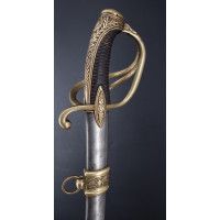 Catalogue Magasin SABRE D'OFFICIERS SUPERIEURS D'ARTILLERIE A CHEVAL DE LA GARDE ROYALE MONTURE A LA CHASSEUR - FRANCE RESTAURAT