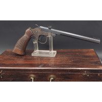 Armes de Poing PISTOLET DE TIR WILLIAM TRANTER PATENTEE 1816-1890 EN COFFRET CALIBRE 220 / 5.5MM  -  GB XIXè {PRODUCT_REFERENCE}