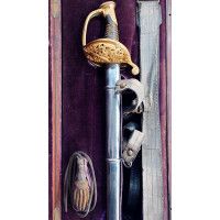 Armes Blanches COFFRET DE SABRE MODELE 1855 D'ETAT MAJOR OFFERT AU COLONEL ALEXIS ADOLPHE BLIGNY EN 1851 - FRANCE SECOND EMPIRE 