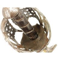 Armes Blanches FORTE ÉPÉE DE CAVALERIE BROADSWORD DE LA GENDARMERIE ÉCOSSAISES MAISON DU ROI  - FRANCE FIN XVIIè GUERRE DE SEPT 