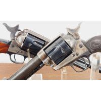 Armes de Poing COFFRET REVOLVERS COLT SINGLE ACTION ARMY MODELE 1873 FRONTIER SIX SHOOTER 44/40 et 45LC - USA XIXè {PRODUCT_REFE