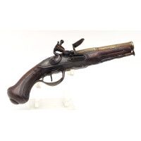 Armes de Poing PISTOLET A SILEX D'OFFICIER DE MARINE EPOQUE LOUIS XV PAR CRAMON A ST ANDRE DE CUBZAC (BORDEAUX) 1770 - FRANCE XV