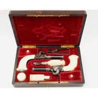 Armes de Poing CASSETTE DE LUXUEUSE PAIRE DE PISTOLETS DE VOYAGE - BELGIQUE XIXè {PRODUCT_REFERENCE} - 14