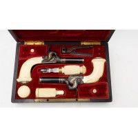 Armes de Poing CASSETTE DE LUXUEUSE PAIRE DE PISTOLETS DE VOYAGE - BELGIQUE XIXè {PRODUCT_REFERENCE} - 13