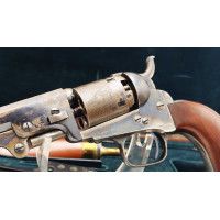 Armes de Poing RARE REVOLVER COLT MODELE 1849 LONDON 1853 PRODUIT A 11000 EXEMPLAIRES EN COFFRET AVEC ACCESSOIRES XIXè {PRODUCT_
