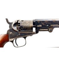 Armes de Poing RARE REVOLVER COLT MODELE 1849 LONDON 1853 PRODUIT A 11000 EXEMPLAIRES EN COFFRET AVEC ACCESSOIRES XIXè {PRODUCT_