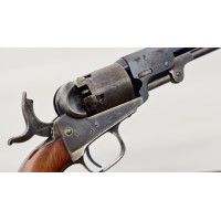 Armes de Poing RARE REVOLVER COLT MODELE 1849 LONDON 1853 PRODUIT A 11000 EXEMPLAIRES EN COFFRET AVEC ACCESSOIRES XIXè {PRODUCT_