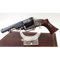Armes de Poing REVOLVER HOULLIER BLANCHARD BREVETÉ À PARIS EN CASSETTE OUTILS RECHARGEMENT CALIBRE 31 VERS 1855 - FRANCE XIXè {P