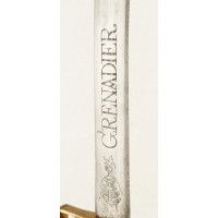 Armes Blanches UNIQUE SABRE  BRIQUET DES GRENADIERS D'INFANTERIE DE MARINE DU RÉGIMENT DE PONDICHÉRY COMPAGNIES DES INDES - FRAN