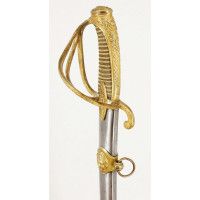 Armes Blanches SABRE D'OFFICIER SUPERIEUR DE CAVALERIE LEGERE SUPERBE LAME DORÉE VERS 1815 - FRANCE RESTAURATION {PRODUCT_REFERE