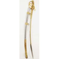 Armes Blanches SABRE D'OFFICIER SUPERIEUR DE CAVALERIE LEGERE SUPERBE LAME DORÉE VERS 1815 - FRANCE RESTAURATION {PRODUCT_REFERE