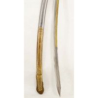 Armes Blanches SABRE D'OFFICIER SUPERIEUR DE CAVALERIE LEGERE SUPERBE LAME DORÉE VERS 1815 - FRANCE RESTAURATION {PRODUCT_REFERE